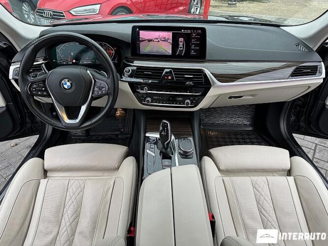 BMW 520 39 bmw 520 2020