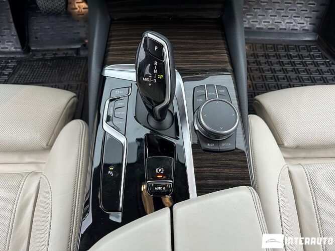 BMW 520 43 bmw 520 2020