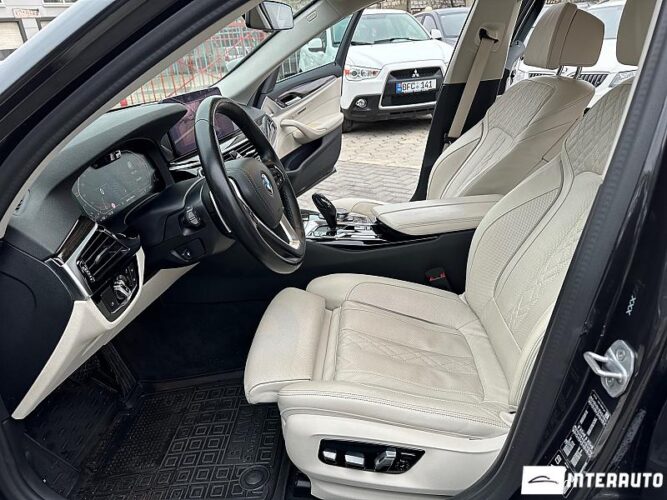 BMW 520 36 bmw 520 2020