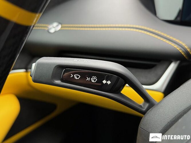 xiaomi SU7 Ultra 2025