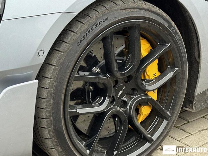 xiaomi SU7 Ultra 2025