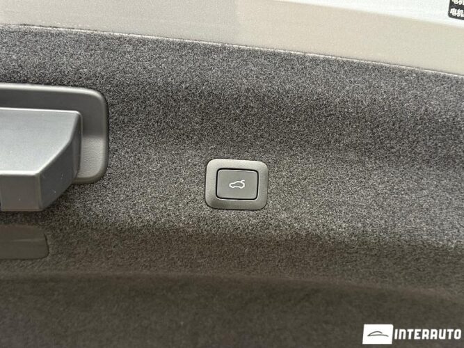 xiaomi SU7 Ultra 2025