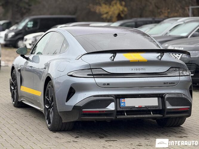 xiaomi SU7 Ultra 2025