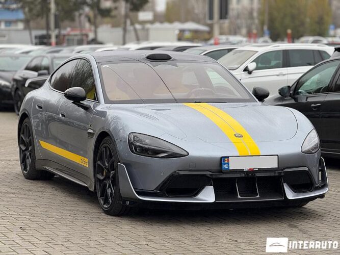 xiaomi SU7 Ultra 2025