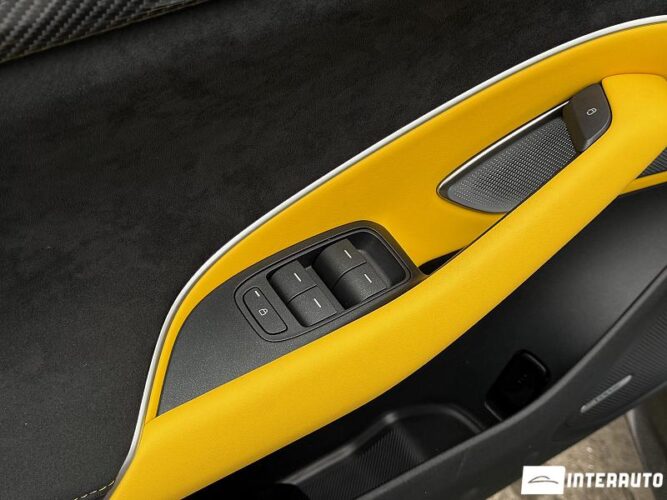 xiaomi SU7 Ultra 2025