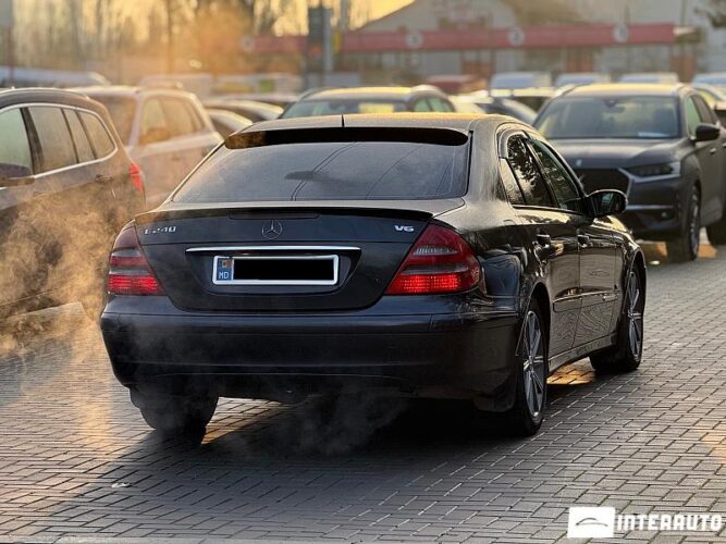 Mercedes E 240 29 mercedes E 240 2002