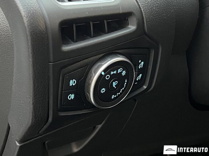 Ford Focus 48 ford Focus 2018