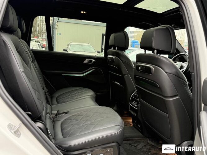bmw X7 4.0i 2022