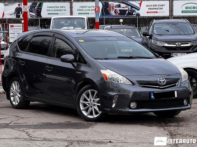 toyota Prius Plus / V 2012