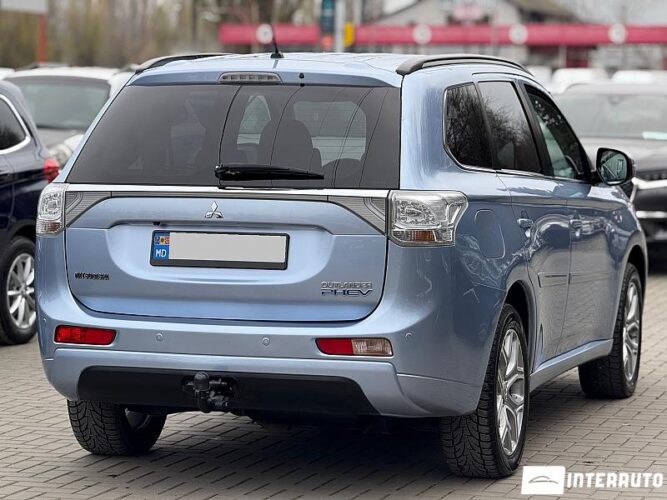 mitsubishi Outlander 2013