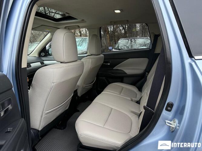 mitsubishi Outlander 2013