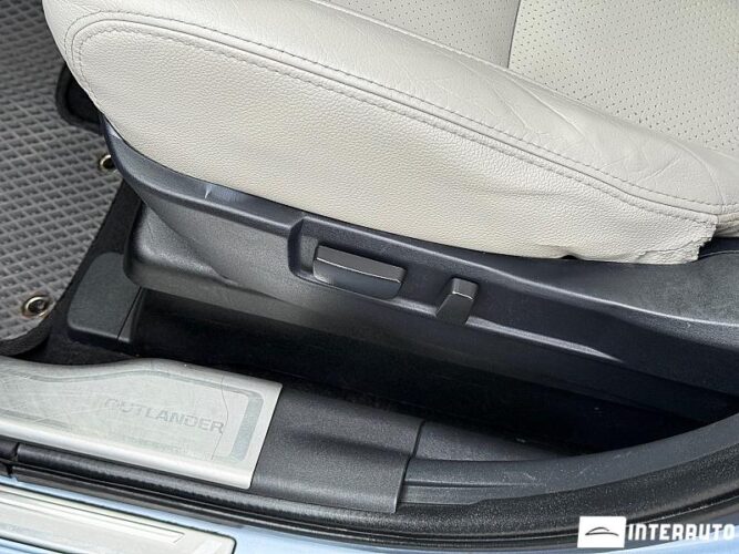 mitsubishi Outlander 2013