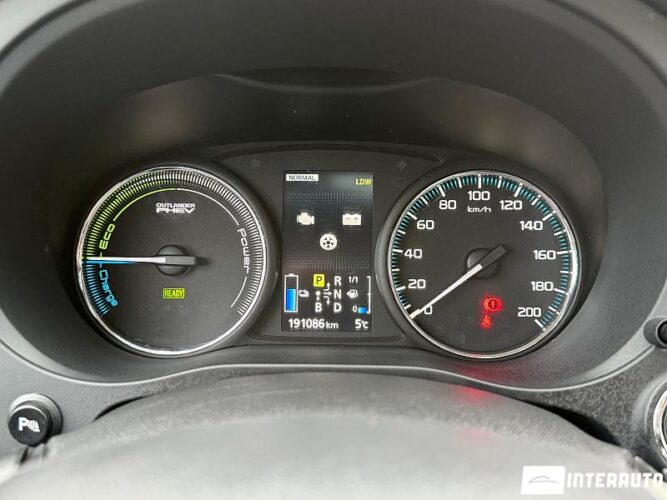 mitsubishi Outlander 2013