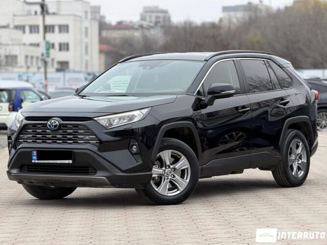 Toyota Rav-4 2022 doar la InterAuto