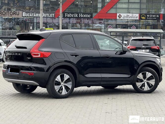volvo XC 40 2020
