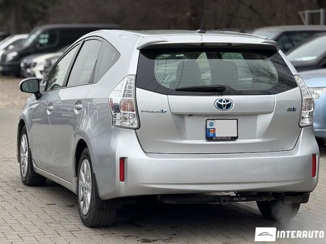 toyota Prius Plus / V 2012