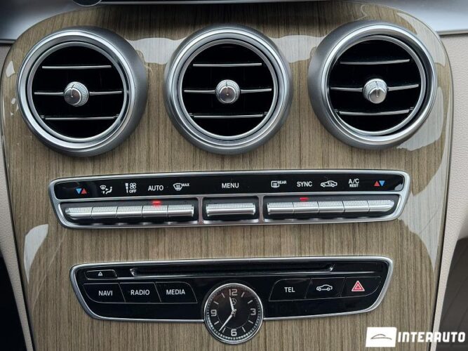 Mercedes C 180 44 mercedes C 180 2014