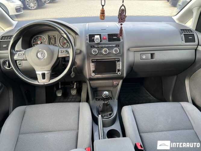 volkswagen Touran 2015
