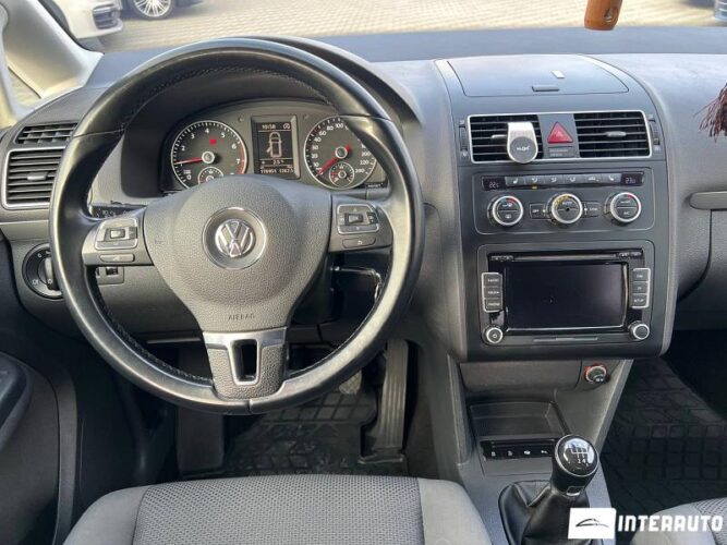 volkswagen Touran 2015