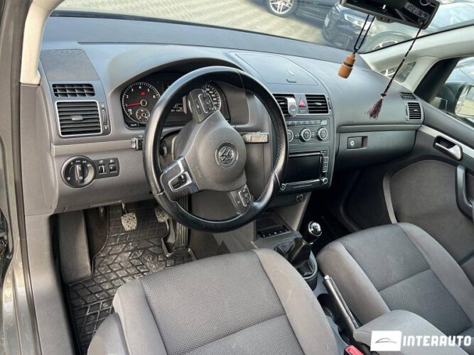 volkswagen Touran 2015