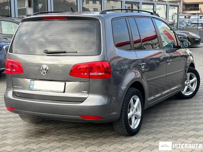 volkswagen Touran 2015