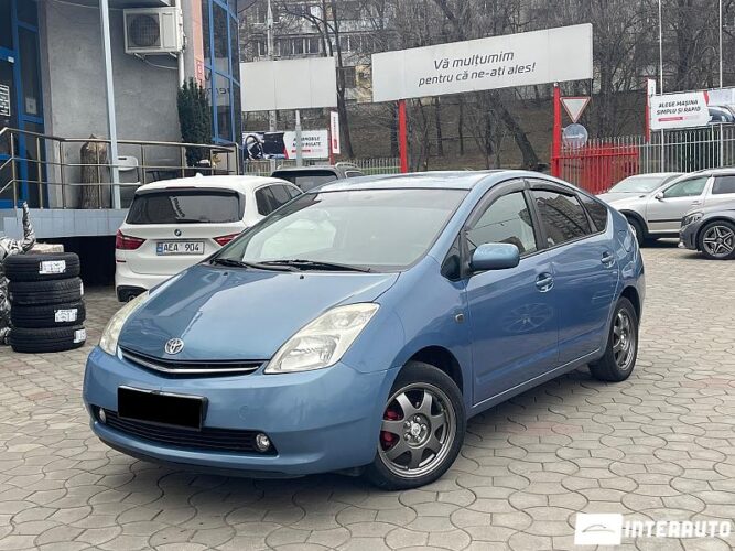 Toyota Prius 2006 doar la InterAuto