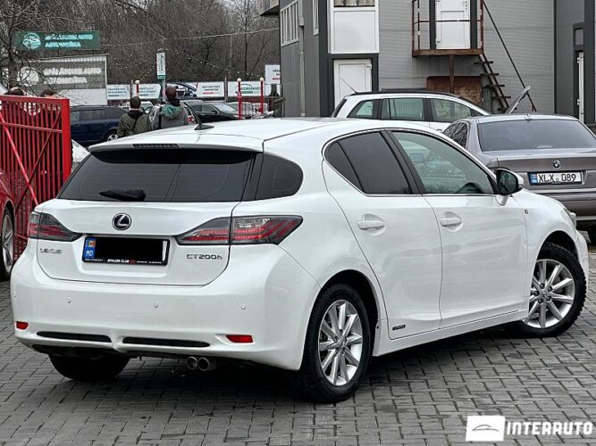 lexus CT 200h 2012