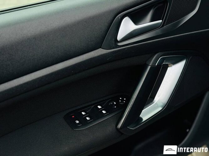 Peugeot 308 44 peugeot 308 2015