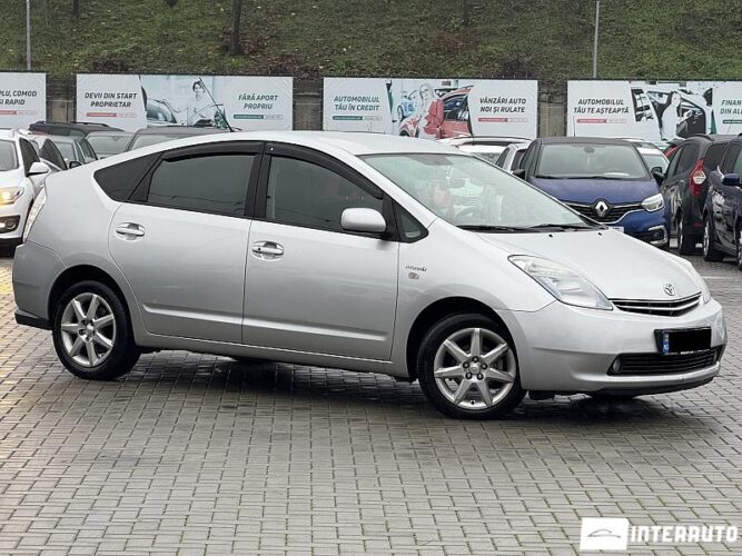 Toyota Prius 2008 doar la InterAuto