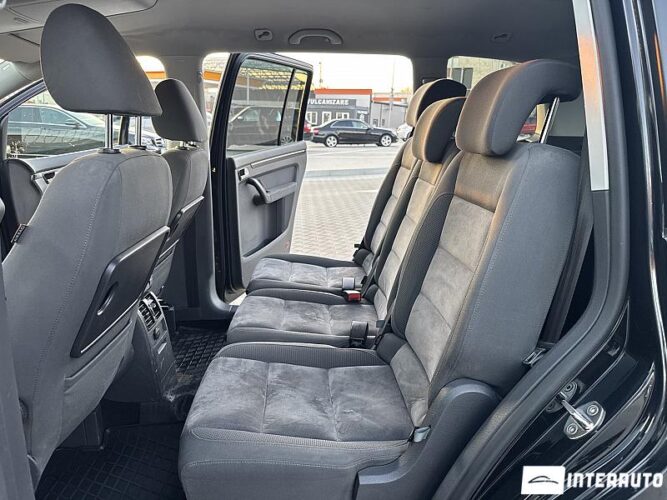 volkswagen Touran 2011