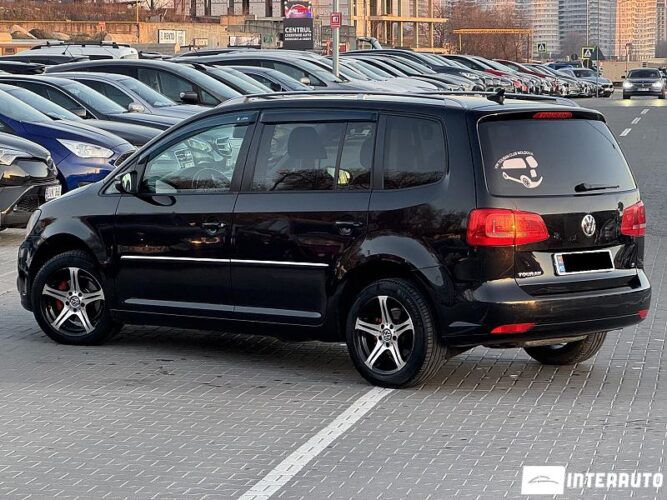 volkswagen Touran 2011