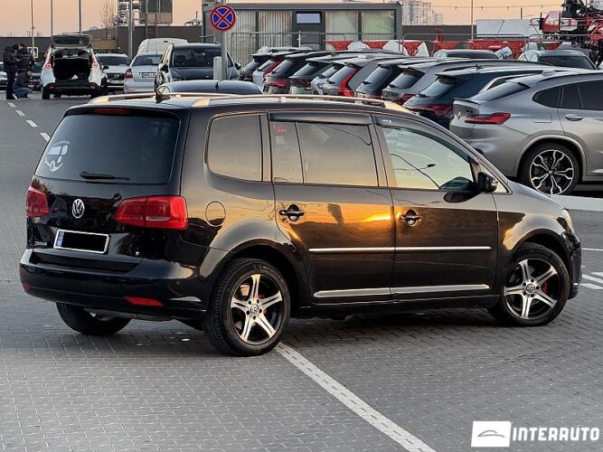 volkswagen Touran 2011