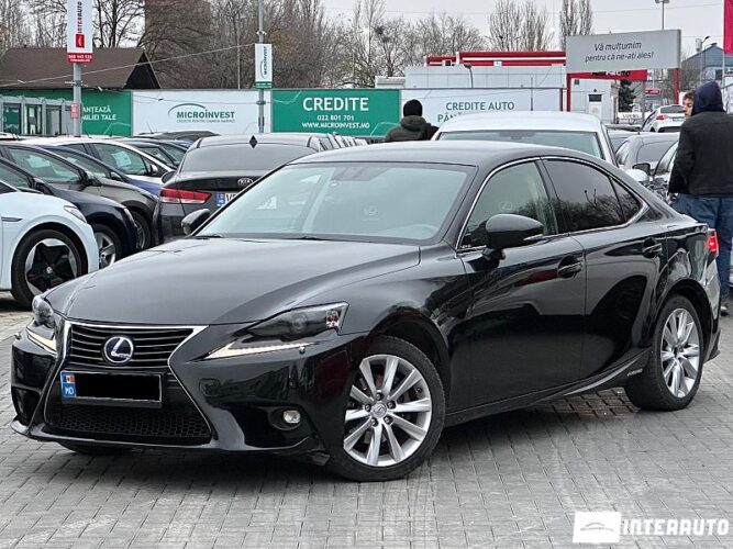Lexus IS 300h 2016 doar la InterAuto