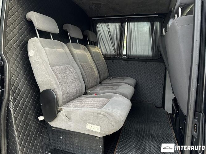 volkswagen Transporter 2012