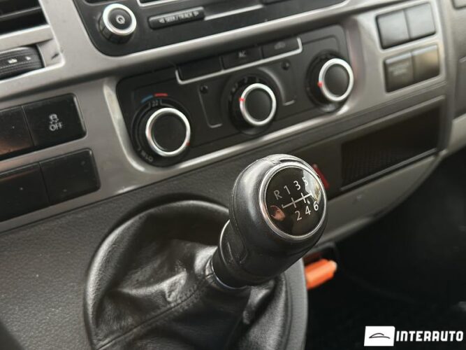 volkswagen Transporter 2012