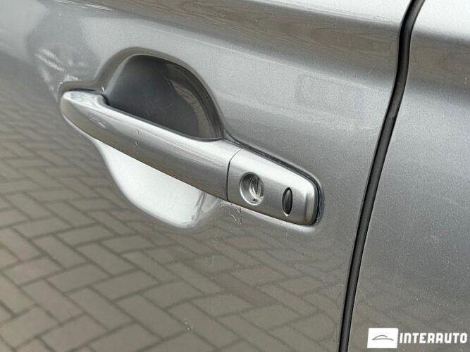 mitsubishi Outlander 2018