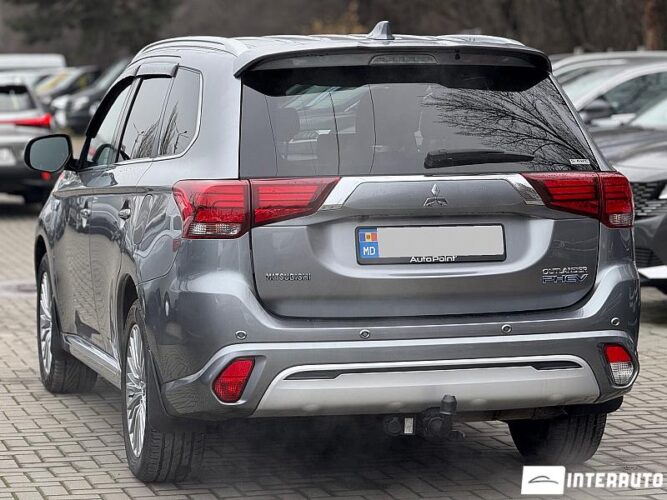 mitsubishi Outlander 2018