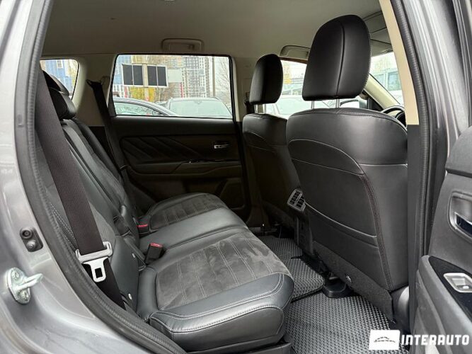 mitsubishi Outlander 2018