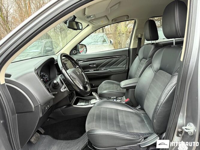 mitsubishi Outlander 2018