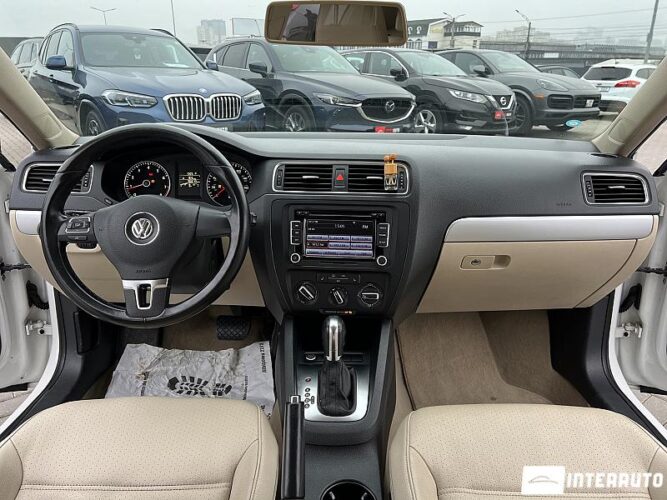 volkswagen Jetta 2014