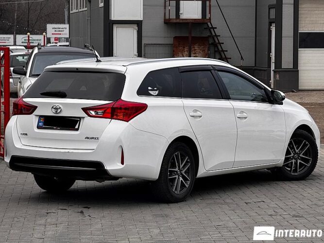 toyota Auris 2014