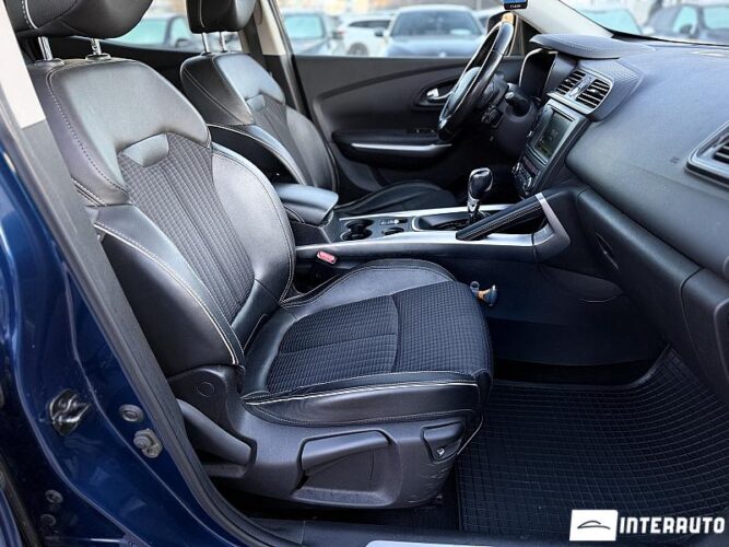 Renault Kadjar 49 renault Kadjar 2017