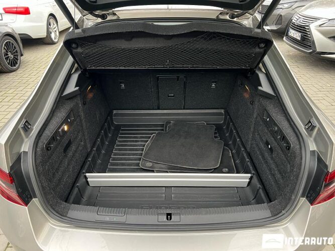 Skoda Superb 56 skoda Superb 2016