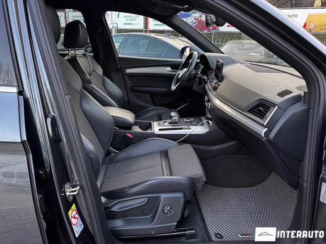 Audi Q5 32 audi Q5 2020