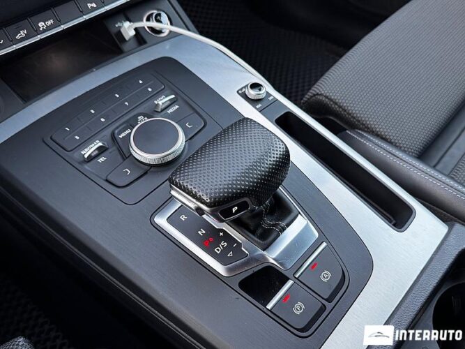 Audi Q5 40 audi Q5 2020