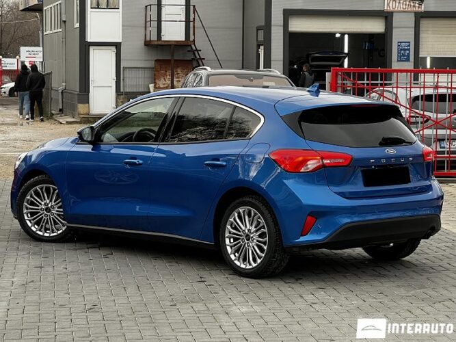Ford Focus 32 ford Focus 2018