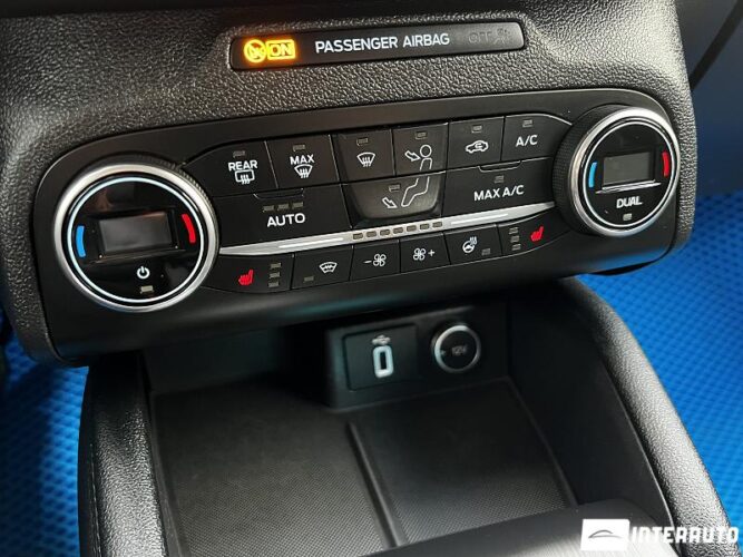 Ford Focus 43 ford Focus 2018