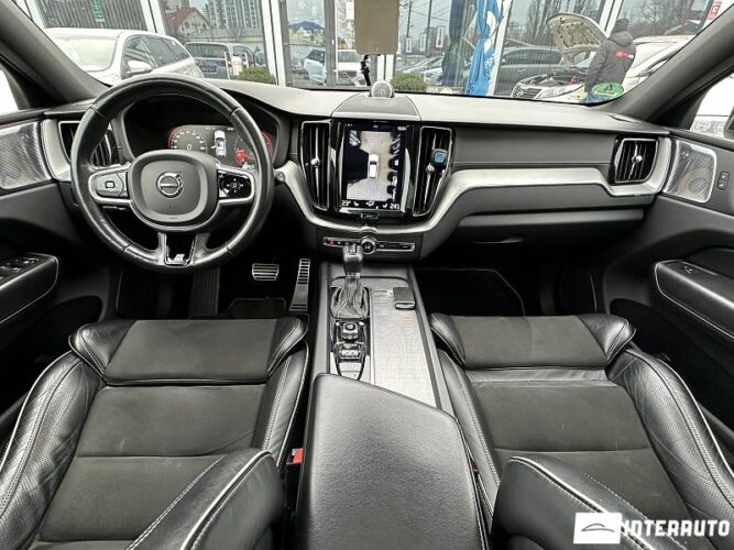 volvo XC 60 2017