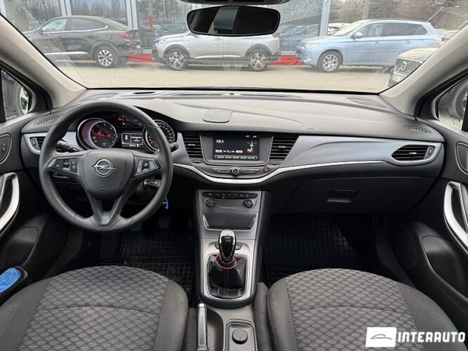opel Astra 2017