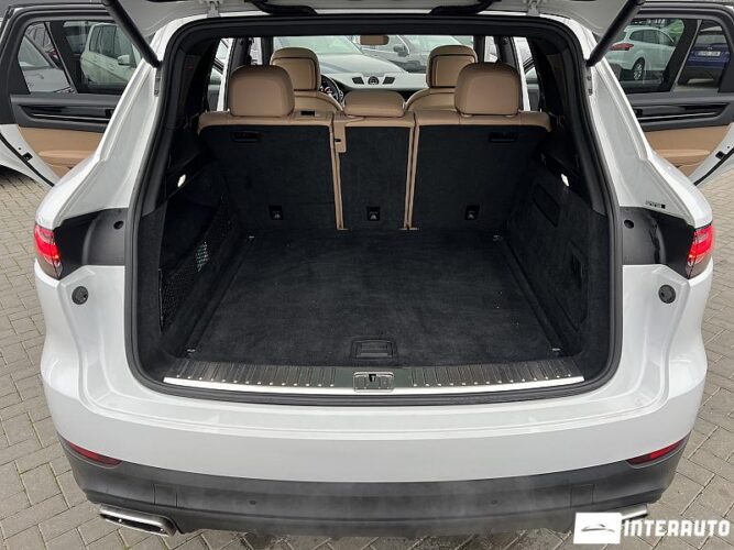 porsche Cayenne 2018